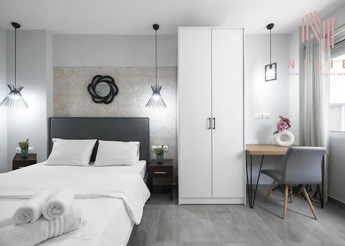 Calme, Nilie Hospitality Mgmt